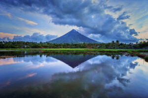 Picture of The Mayon Volcano in the philippines. Photo by Mr. Carlos Esguerra.